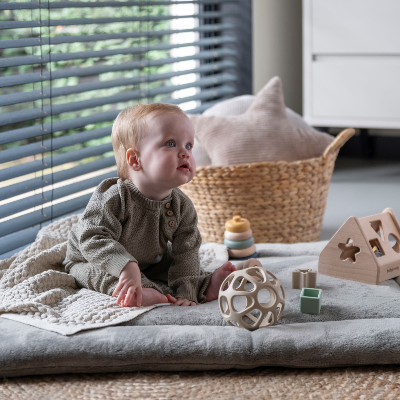 Playpen mat  Cozy urban  green - 75x95
