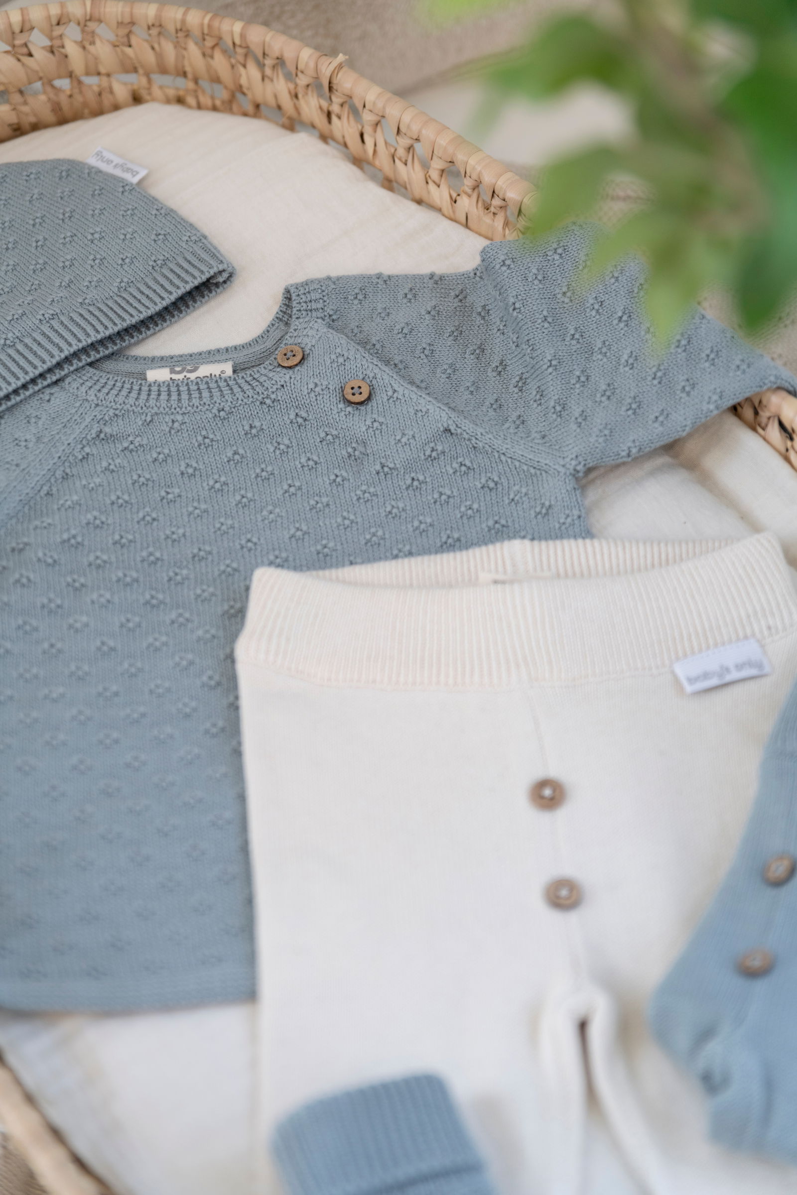 Hat Miracle nordic blue - 3-6 months