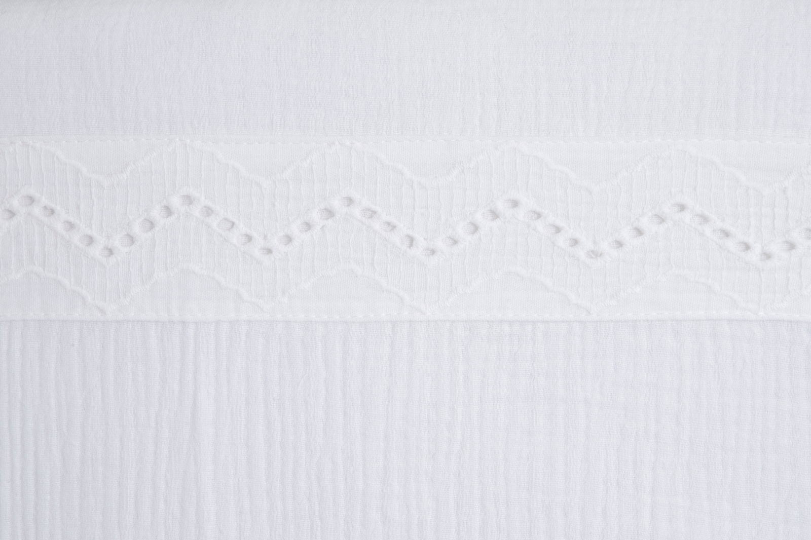Fitted sheet Calm white - 60x120 - with embroidery